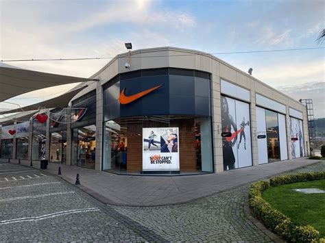 Nike Store Emaar (Partnered). ISTANBUL, TUR. Nike.com SA.